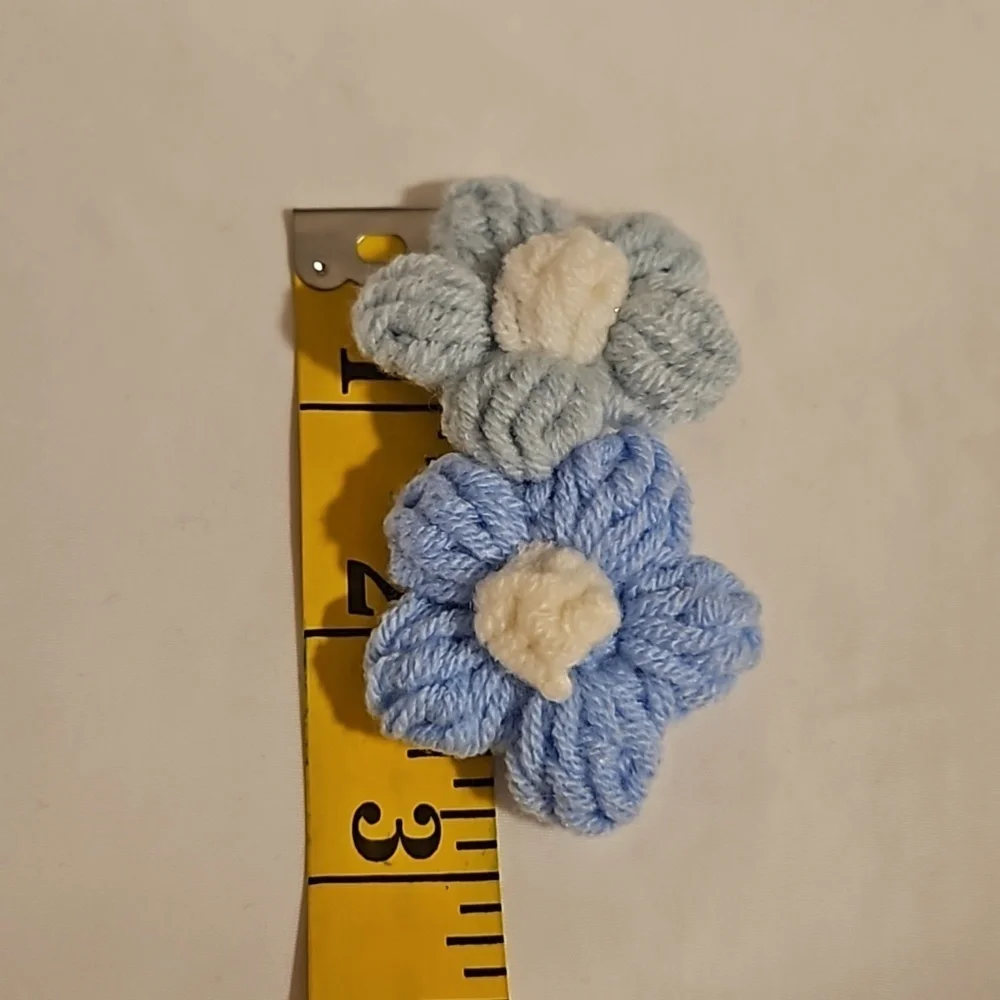 Hand Crafted TikTok Trend Hair Barrette Crocheted Puffy 2-Flowers Blue & White